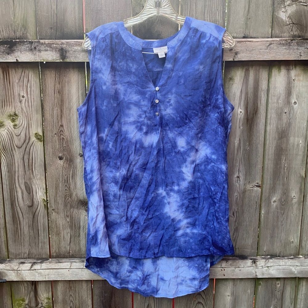 St. John’s Bay high low top sz. XL